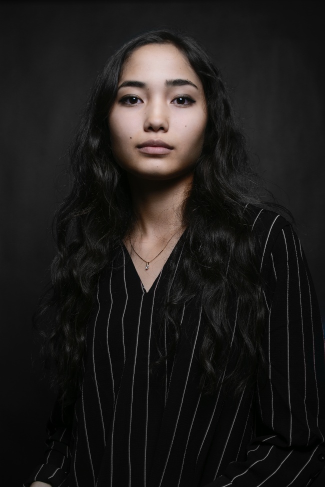 香烟与口红